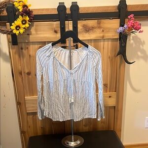 Old Navy Blue and White Patterned Blouse